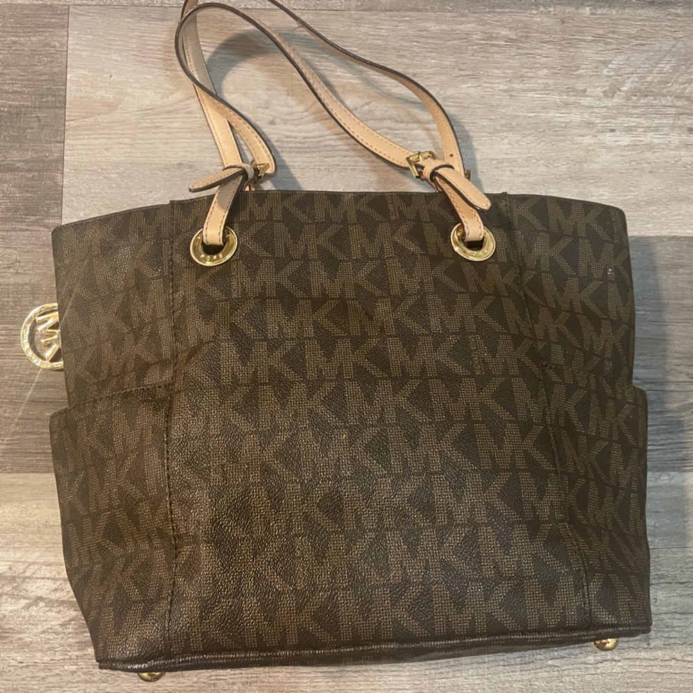 Michael Kors bag